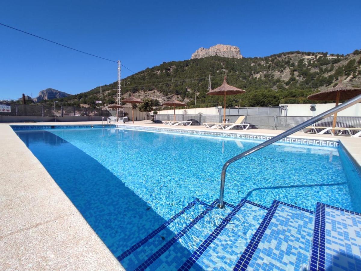 Precioso Bungalow Luminoso Con Piscina Y Terraza. Calp